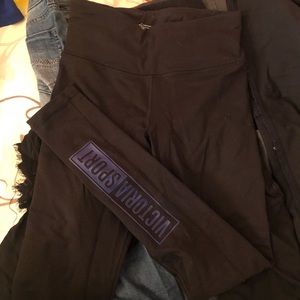 VICTORIA SECRET LEGGINGS
